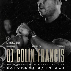 DJ Colin Francis at Bridgebar
