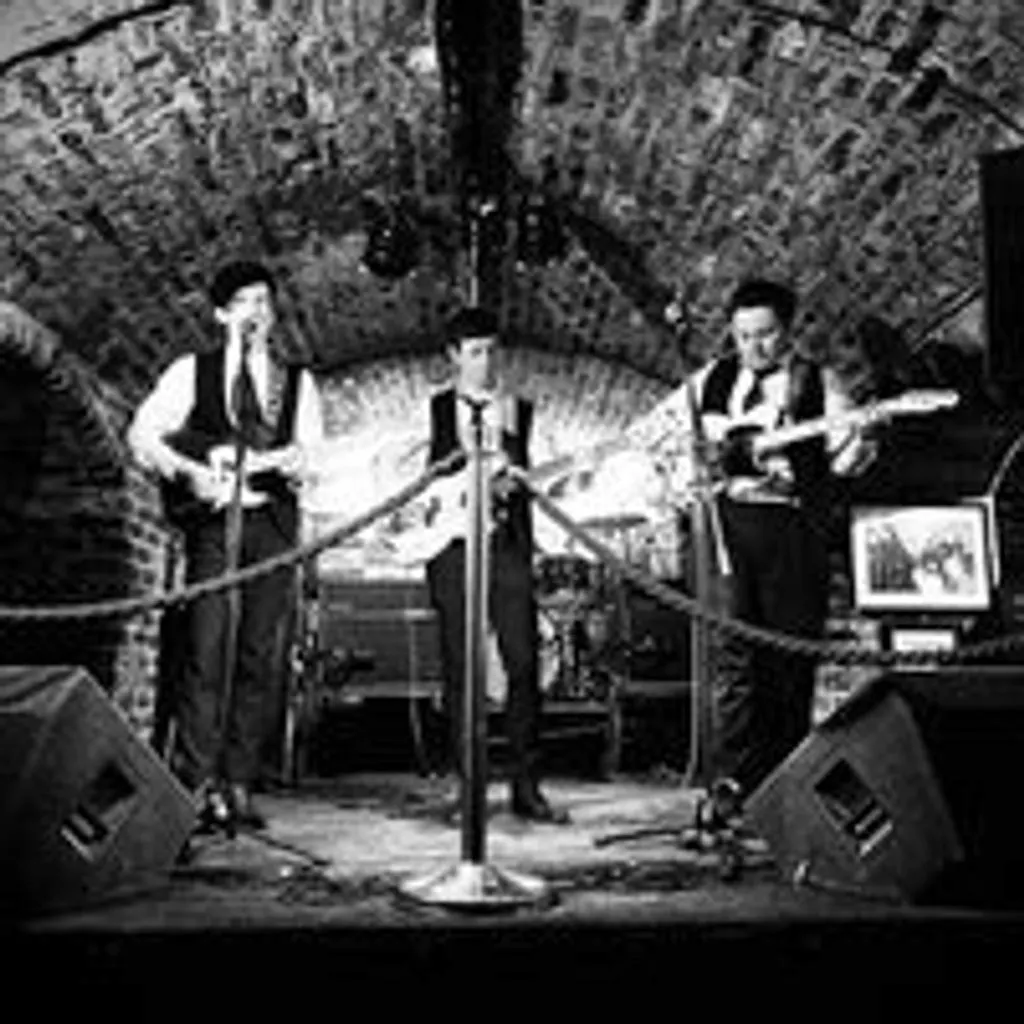 The Lightningbirds - Live @ Billy's at Billy Bootleggers