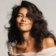 Olivia Dean - the Art of Loving Live at Fairview Park