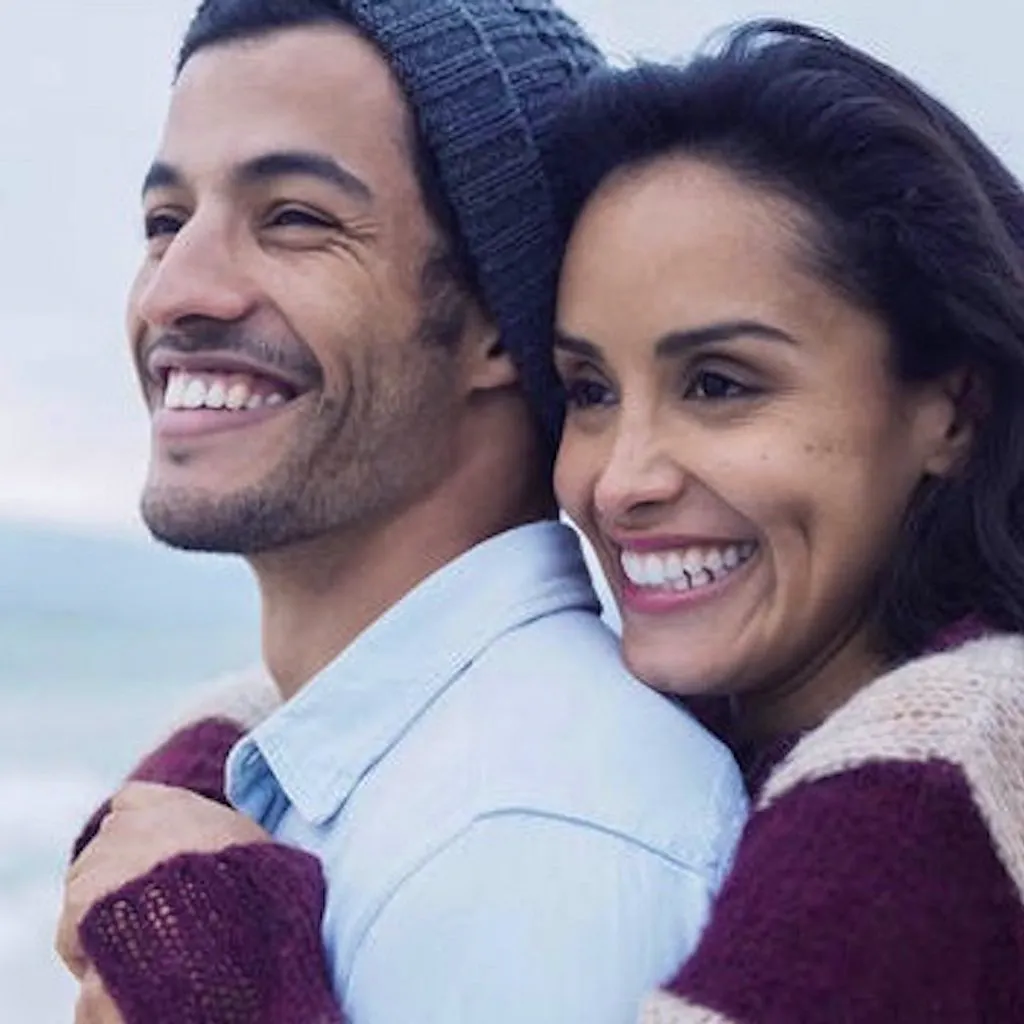 Little Something' Dating (*40-55) @ The Long Bar & Grill at The Long Bar And Grill, Harbour Hotel,