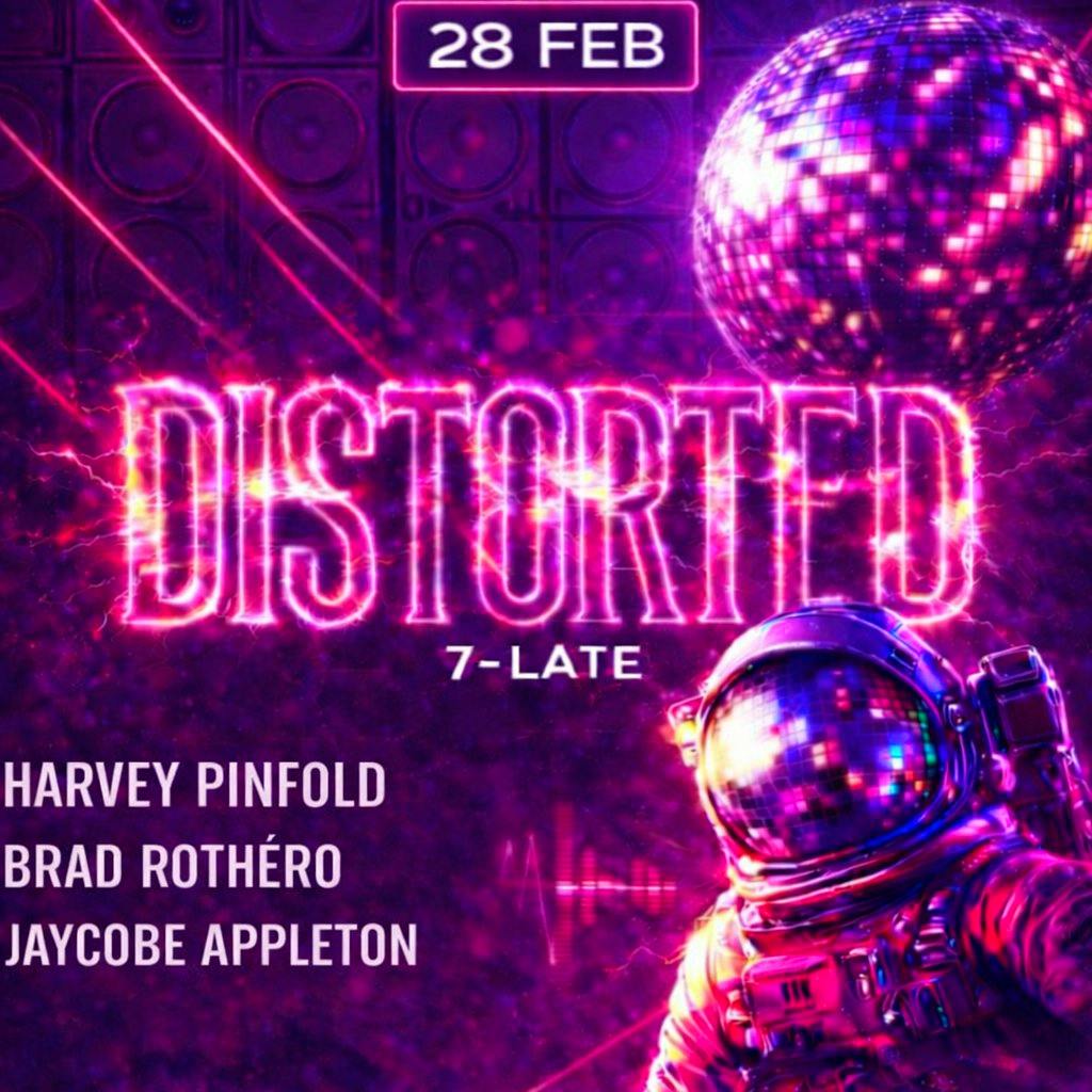 Distorted Pt2 at Fornos Sherwood House