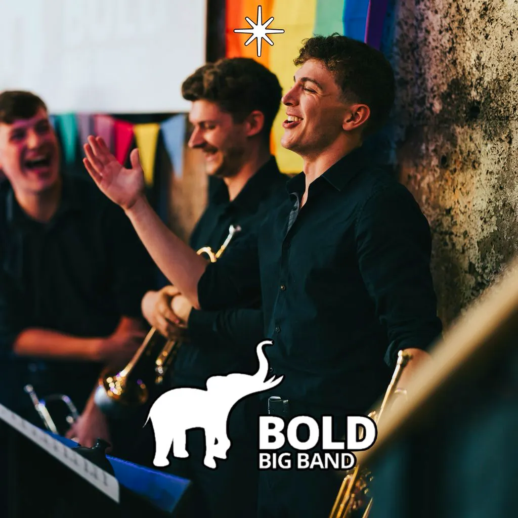 Bold summer swing! at PILGRIM