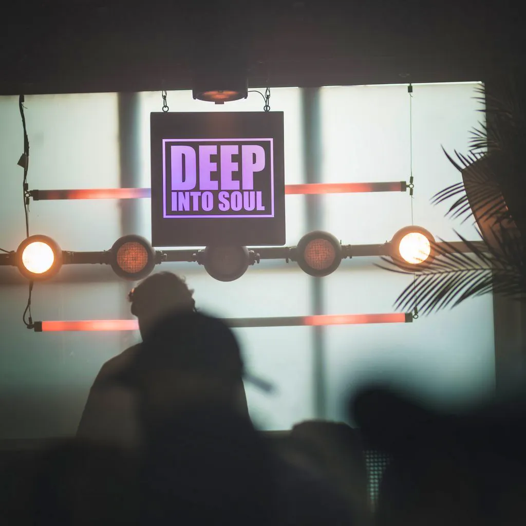 Deep into Soul at 93 Feet East