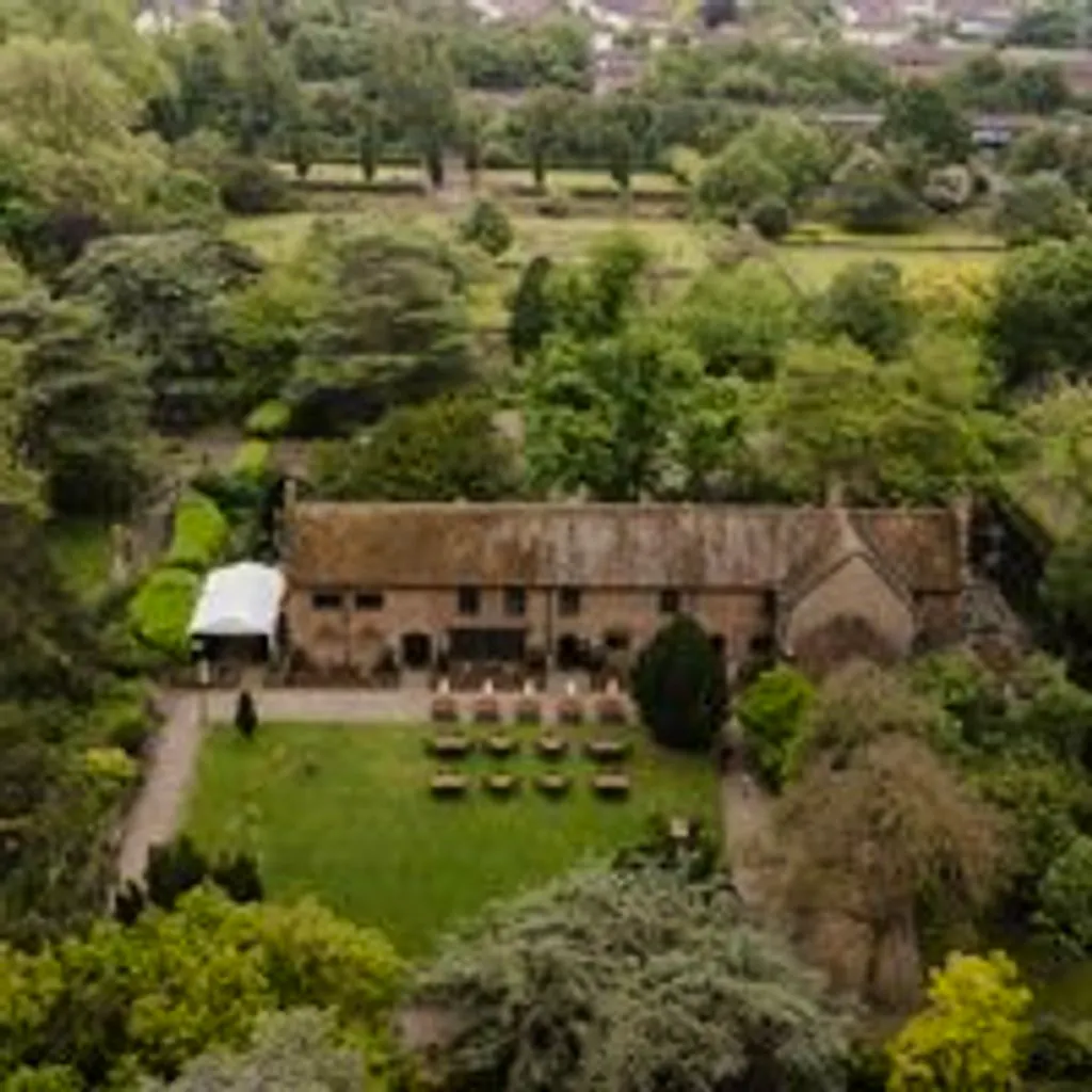 Tudor Barn Summer Wedding Showcase Evening at Tudor Barn Eltham