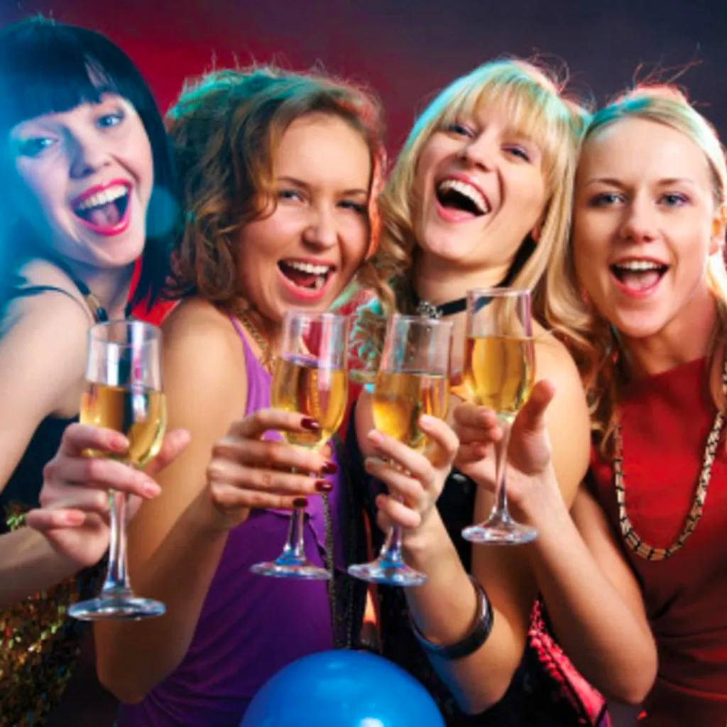 'Lock & Key' Singles Party in London (All Ages) at Devonshire Terrace
