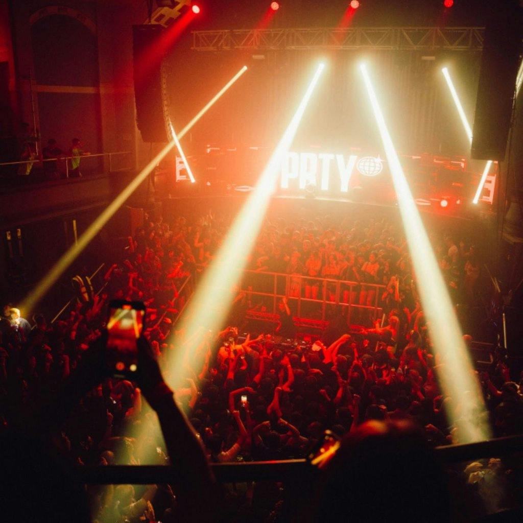 Tickets Lee Butler's History Lesson 360 The Dome At Grand Central Hall Liverpool Sat 19