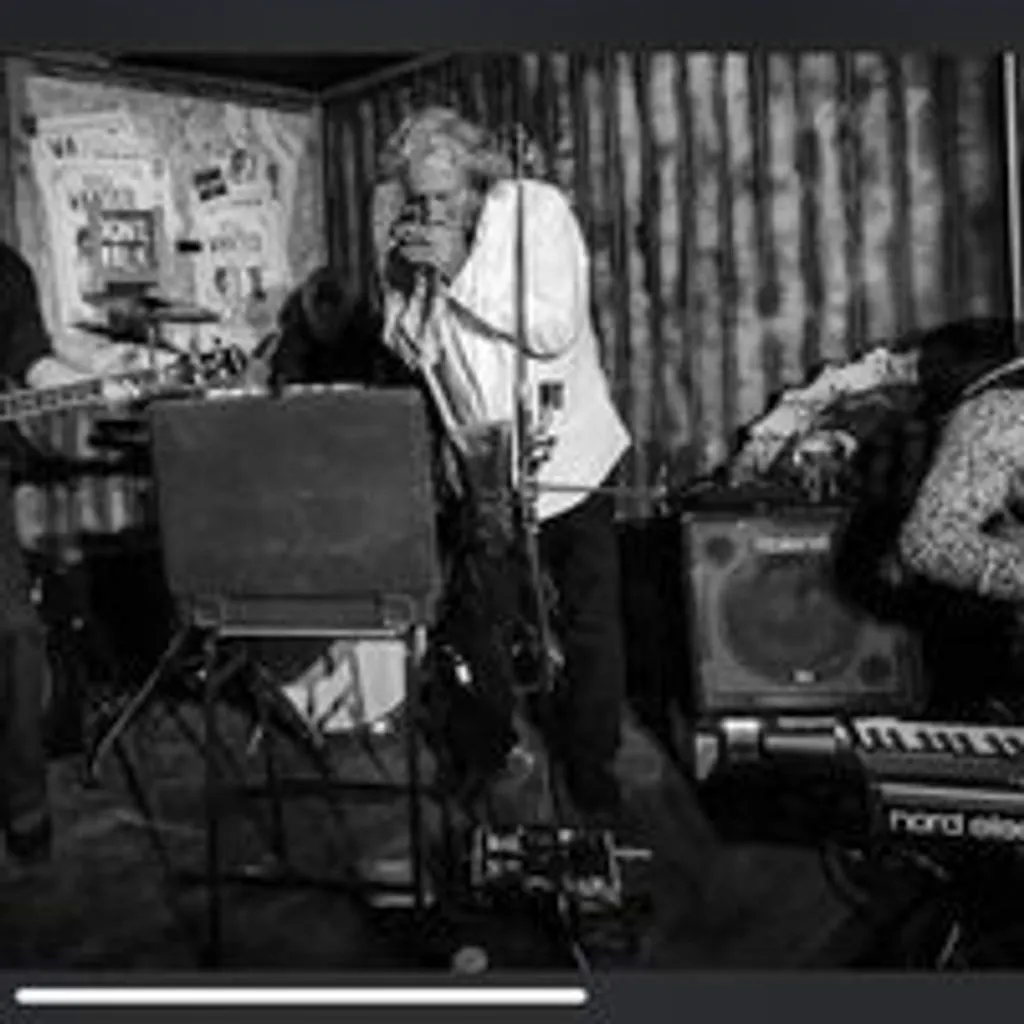 Ray Stubbs R'n'B All Stars at Billy Bootleggers