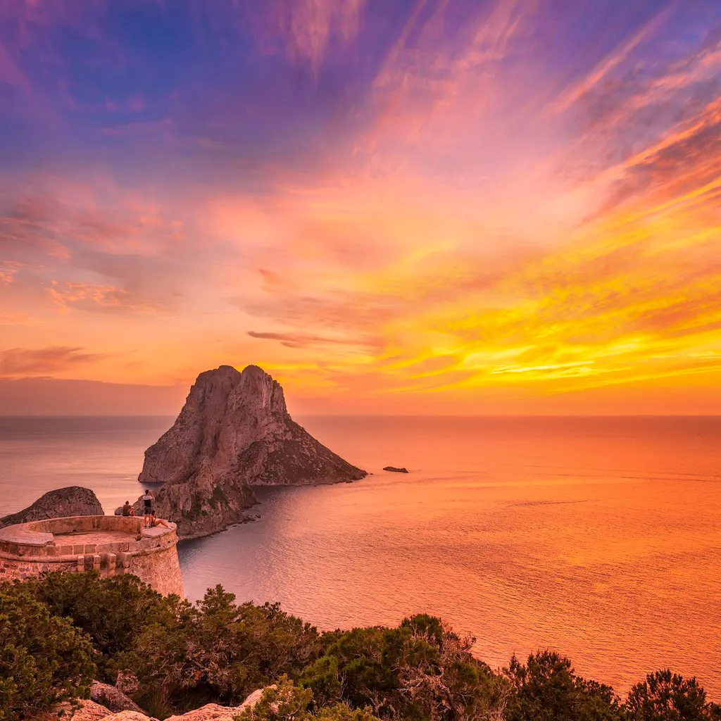 Judgement Sundays w/ Judge Jules at Hangar 34