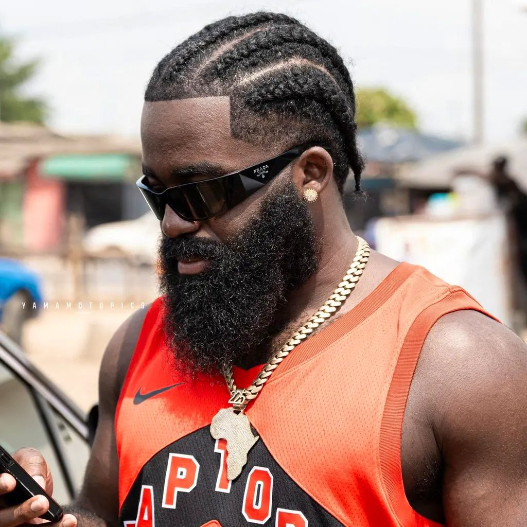 Sheffield We Got One Of The Biggest Afro B performing live at Viper Room 