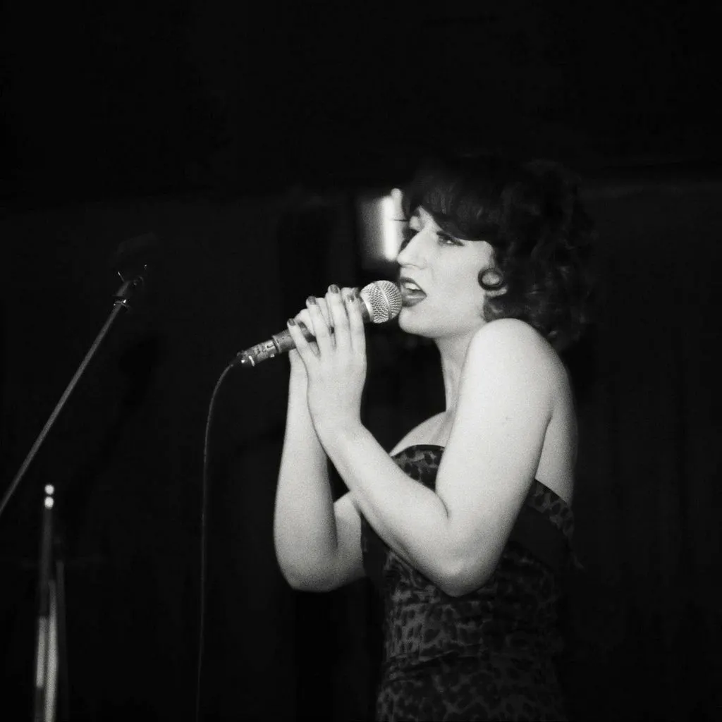 Global Sounds Presents: French Nights by Oriana Curls Trio at Fulham Pier