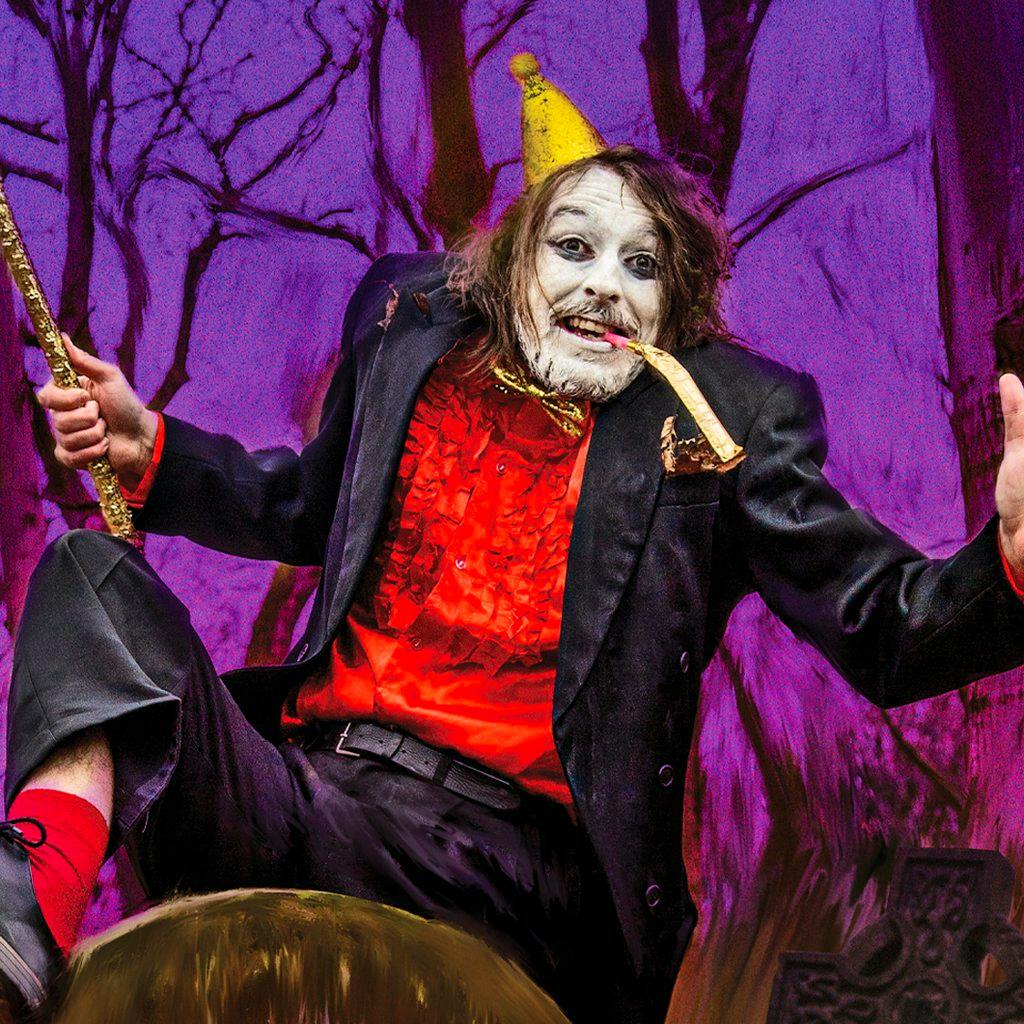 Joe Kent-Walters is Frankie Monroe: DEAD!!! (Good Fun Time) at The Steamworks