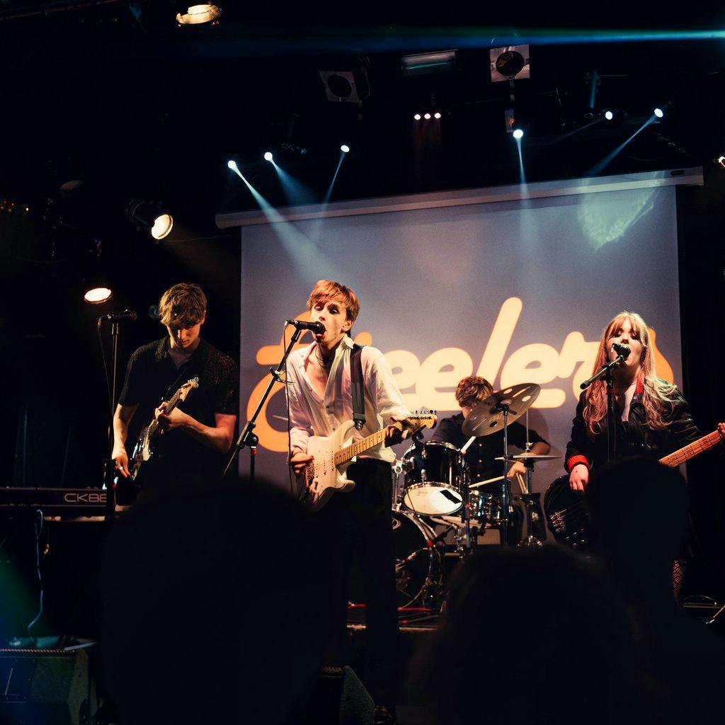 Steelers + Bishops / Bethany Gibson at Lending Room