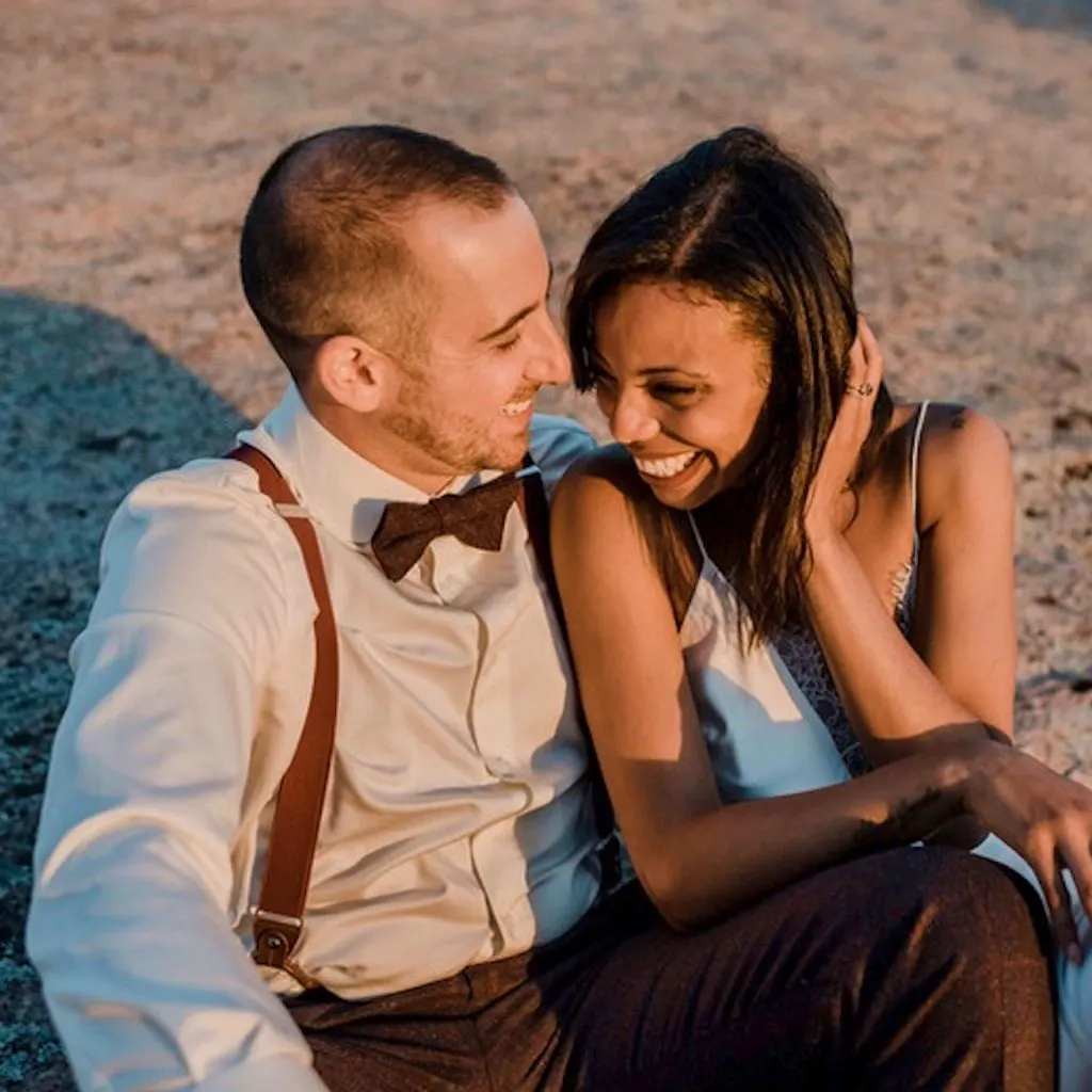 Little Something' Dating (*25-40) @ The Long Bar & Grill at The Long Bar And Grill, Harbour Hotel,
