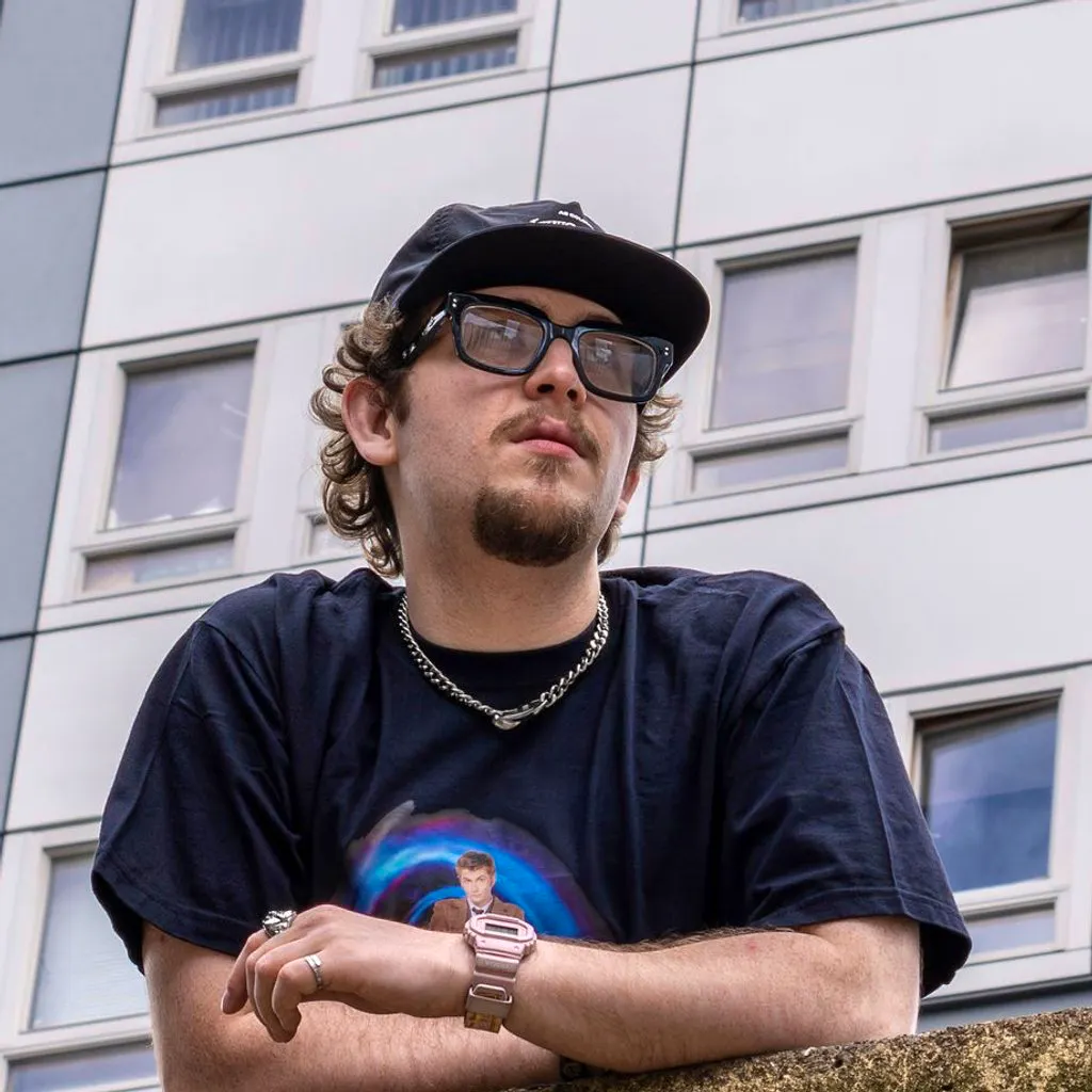 Dan Swift - Still Colouring Tour - Newcastle at World HQ