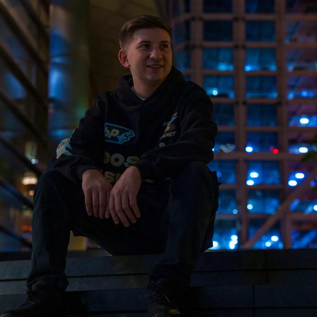 SCOTT STEER x TWO2TWO - Secret basement rave at Near North Pier, Blackpool Promenade