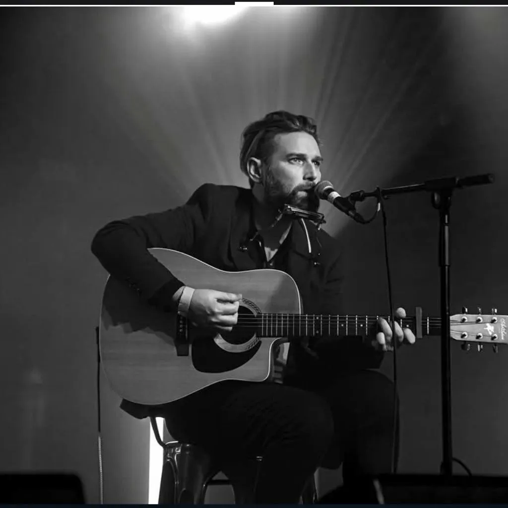 Feels Like Friday with John Rush at The Noble Public House Glasgow