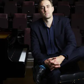 Moonlight Sonata and Rhapsody in Blue by Candlelight