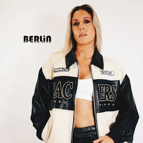 Berlin presents Carina Lawrence