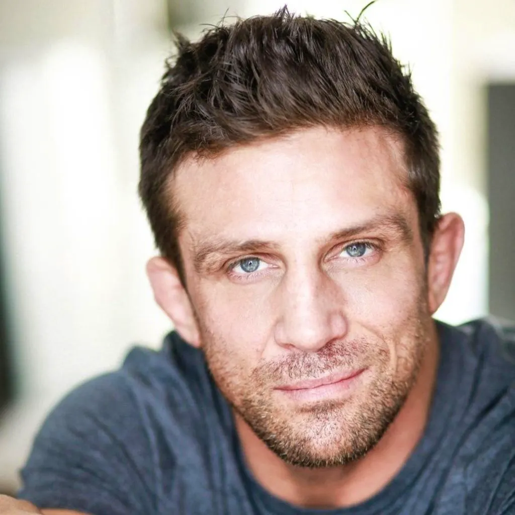 A Night Unfiltered with Alex Reid at Empire Banqueting Hall