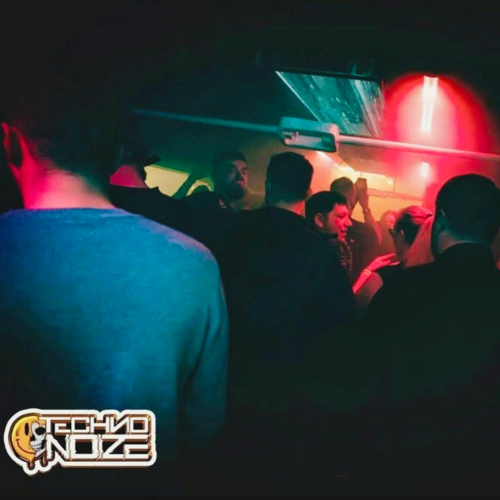 Techno Noize #7 at Basement Hull
