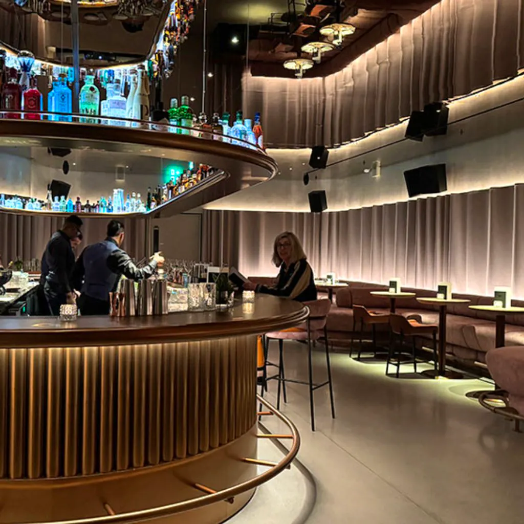 Exclusive Singles Mixer at Mr Porter. Socials and DJ party at Mr Porter
