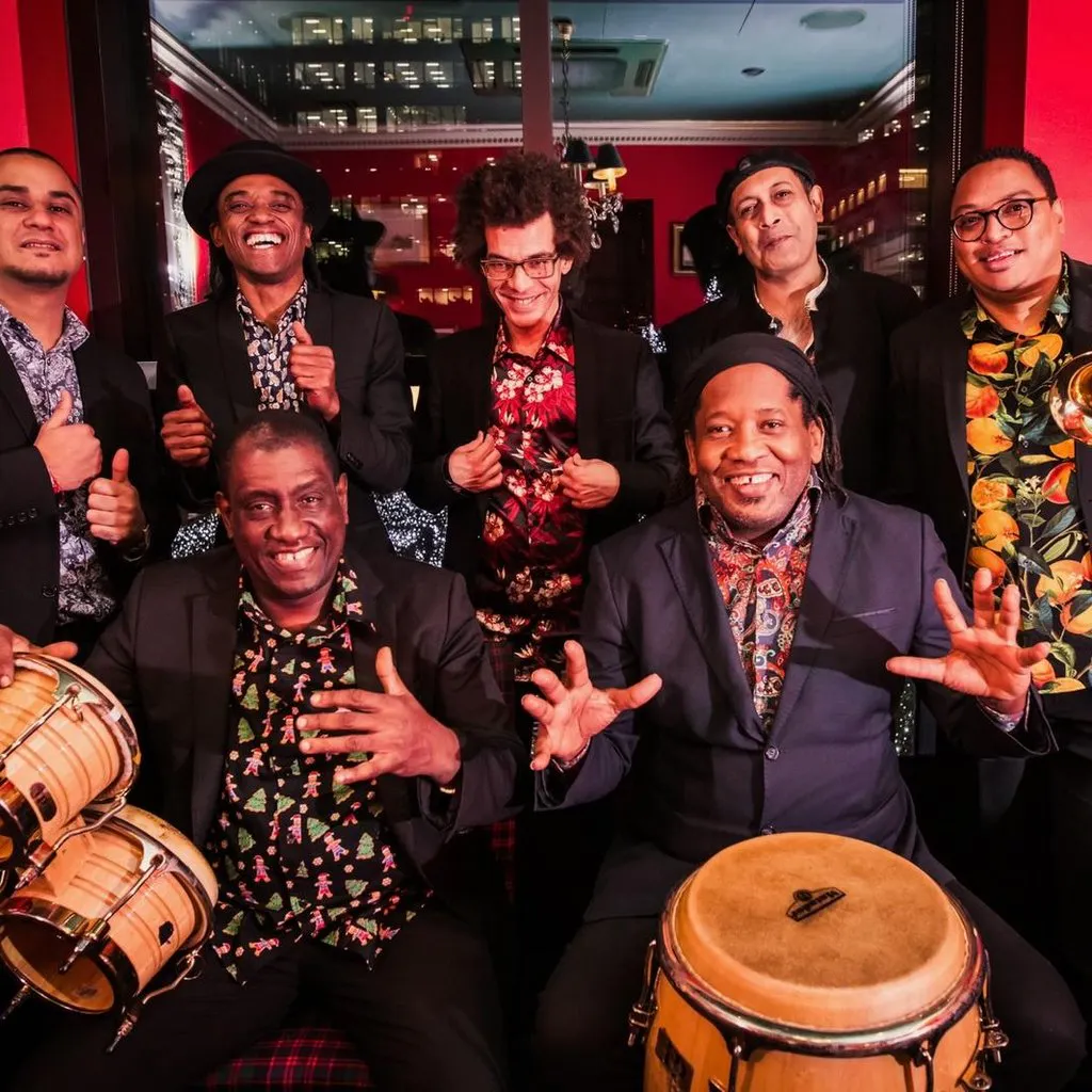 Sambroso All Stars Perform The Buena Vista