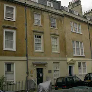 Bath Audio Tour: Bath Timeless Tapestry Tour at Pulteney Bridge