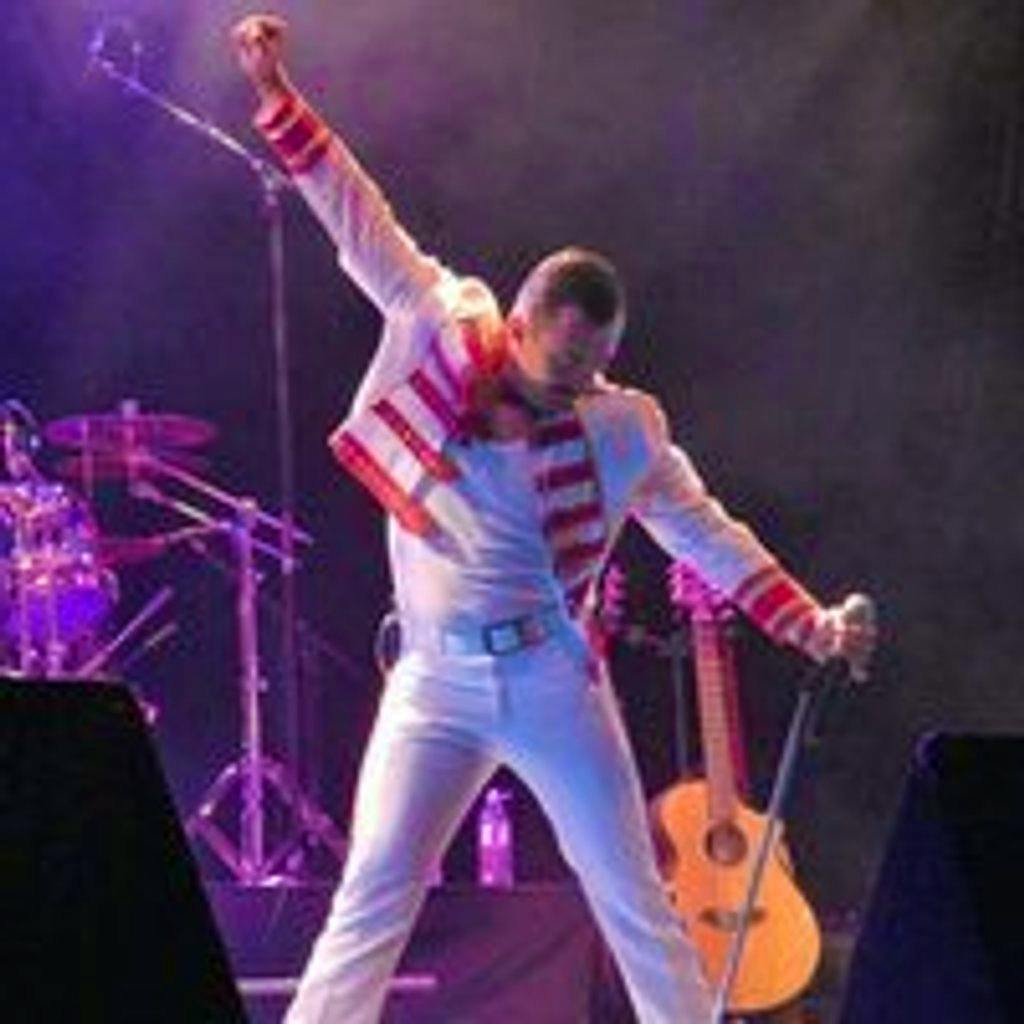 Freddie & Queen Experience at MK11 LIVE MUSIC VENUE