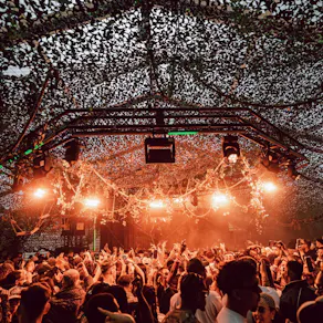 4 Fizzy Records X Sixtrees The Yard - Open Air Party - Part 2