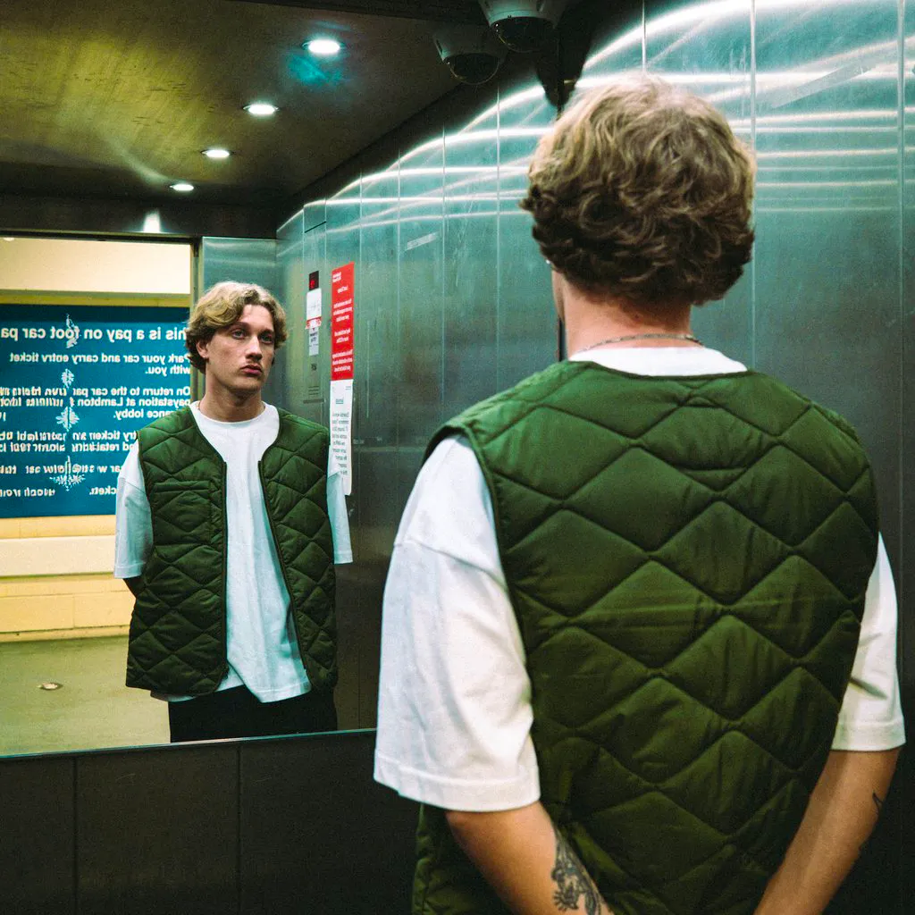 Colour presents: Lewis Taylor at The Source Bar (Courtyard)