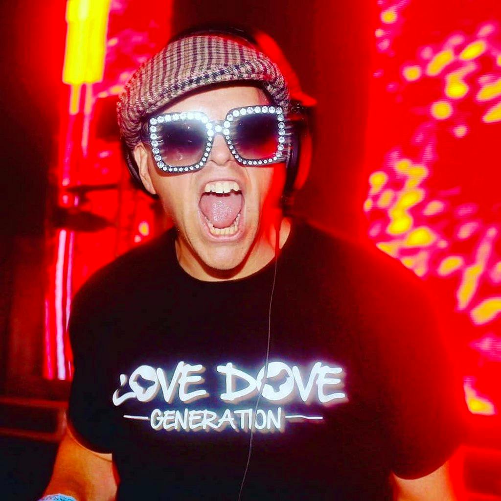 We Are One Presents - Billy Daniel Bunter at Atique Room At The Velvet Lounge