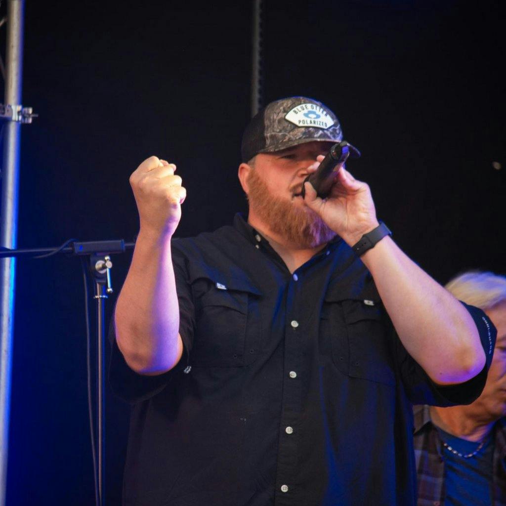 TGC Presents: The Luke Combs Experience | Lost Horizon HQ Bristol Fri ...