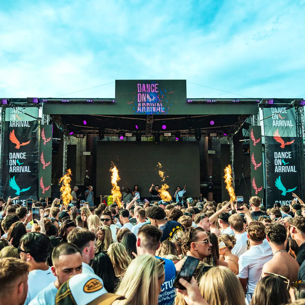 DanceOnArrival: Summer Closing Festival at Studio 338