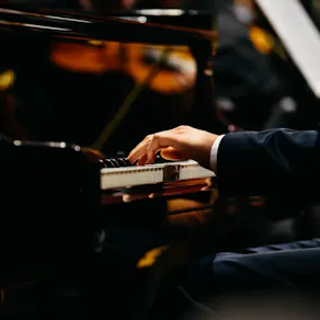 Chopin and Champagne at Christmas by Candlelight
