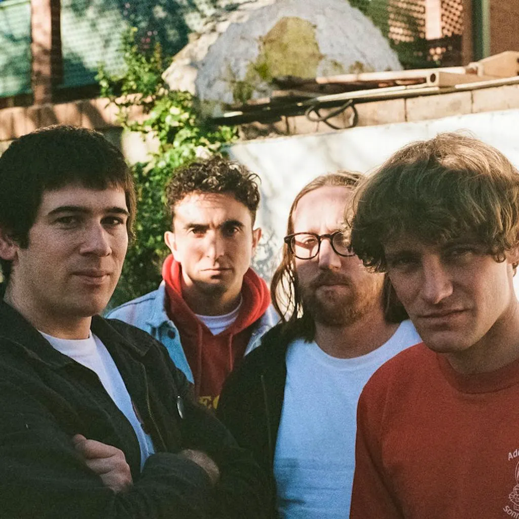 Straight Arrows (AUS) // The Whalleys at Big Hands
