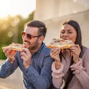 Nottingham Mini Golf + Pizza Speed Dating (Ages 30-45)