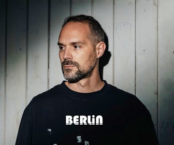 Berlin presents Einmusik