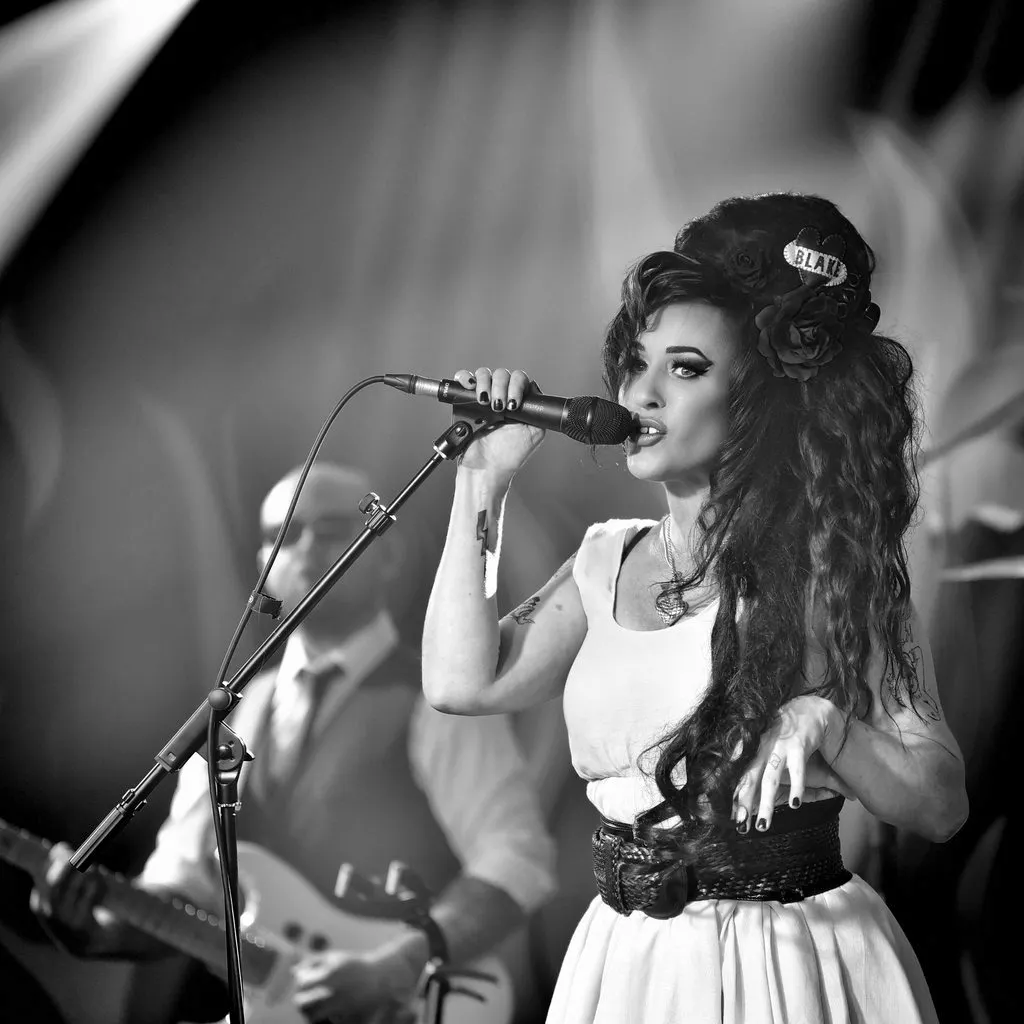 The Amy Experience at Kanteena