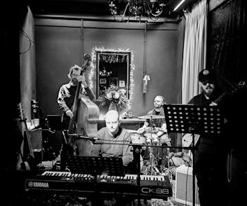 Jonny Liebeck Quartet Live In The Lounge