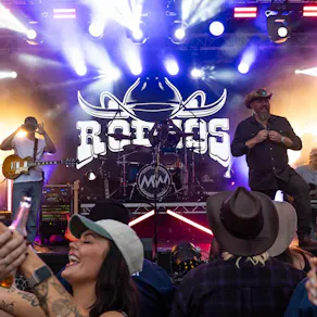 Rodeos Christmas Country Market with Chris Stapleton