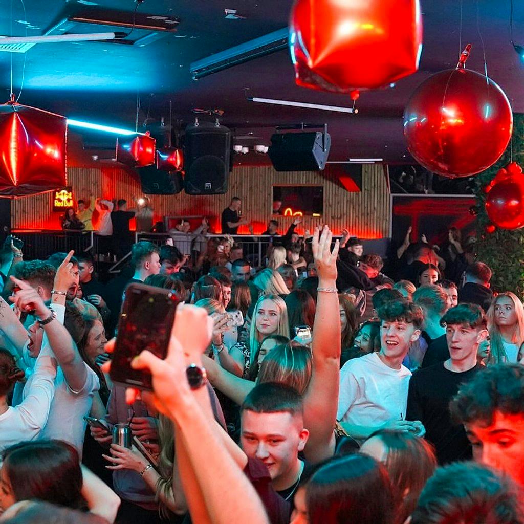 Christmas Eve at Tempo at Tempo Nightclub And Bar