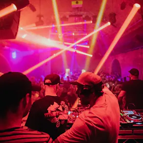 FREE TICKETS: E1 WINTER 2026 - House & Disco ALL NIGHT LONG