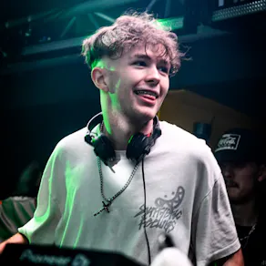 Deekz: DNB Green Room Shows