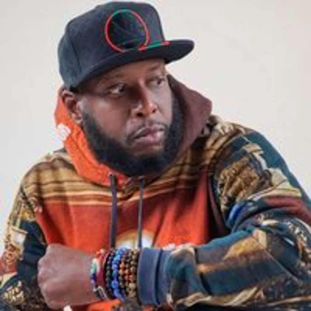 Talib Kweli LIVE concert in Leicester at 2Funky Music Cafe