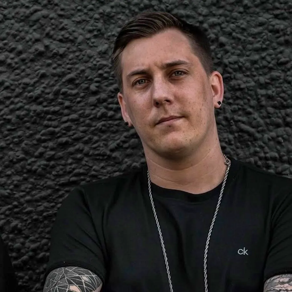 Hooked Presents Phibes,Kleu,Klumzy Khemist,Jam Thieves + More at Thirty3Hz