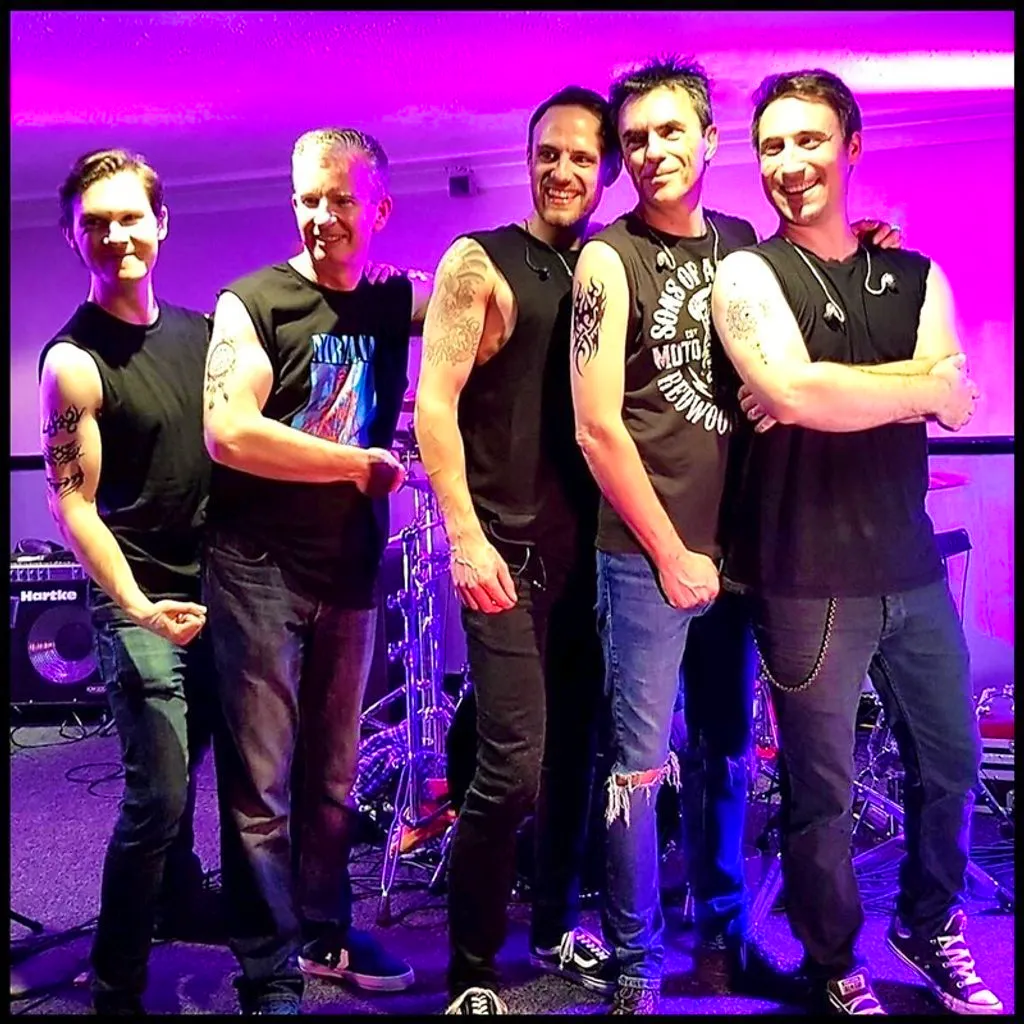 Expose at Romford United Services Social Club