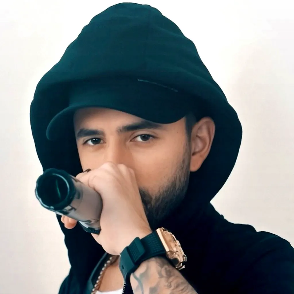 Eminem & Chase & Status Tributes / MK11 Milton Keynes at MK11 LIVE MUSIC VENUE