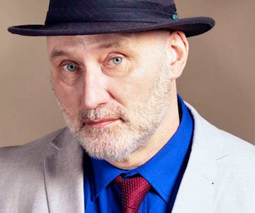 Jah Wobble & The Invaders Of The Heart play Metal Box