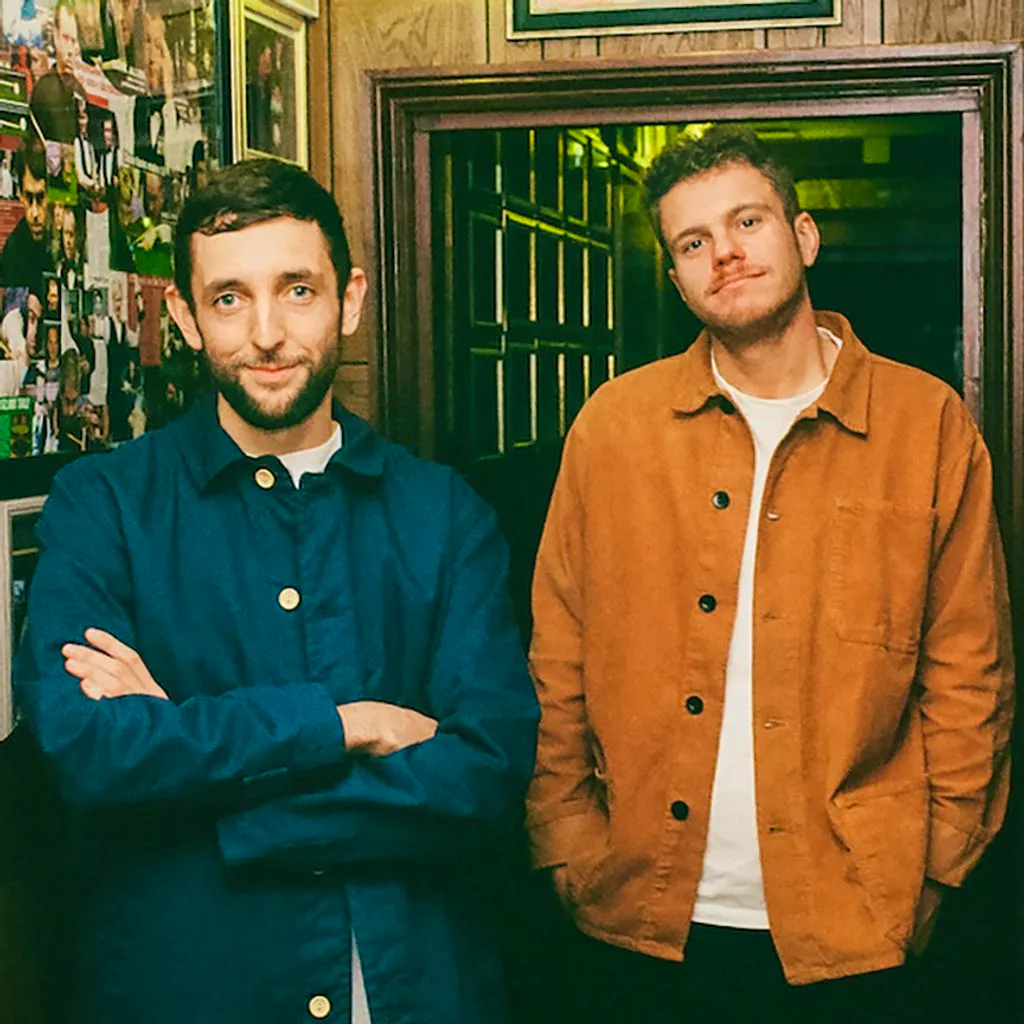 Hamish and Toby, Willow at Moon Club