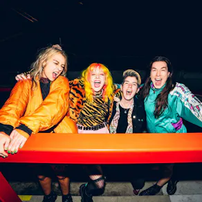 Loose Articles + support